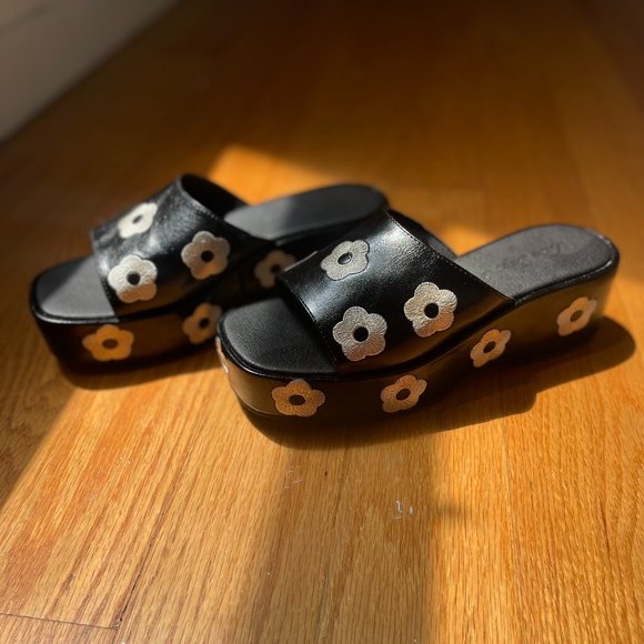 Lisa Says Gah Shoes - Lisa Says Gah - Dakota Flatform
